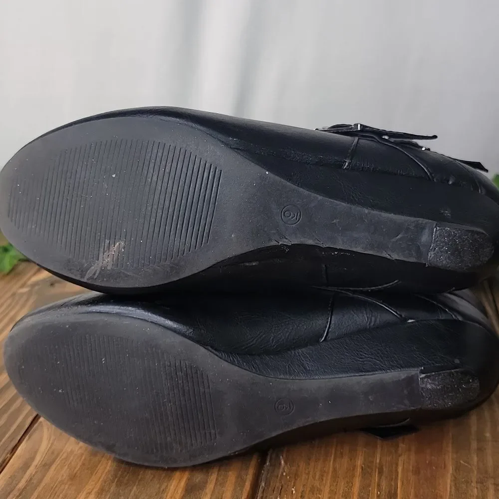 Wet Seal. Black Boots. Size 9. EUC
